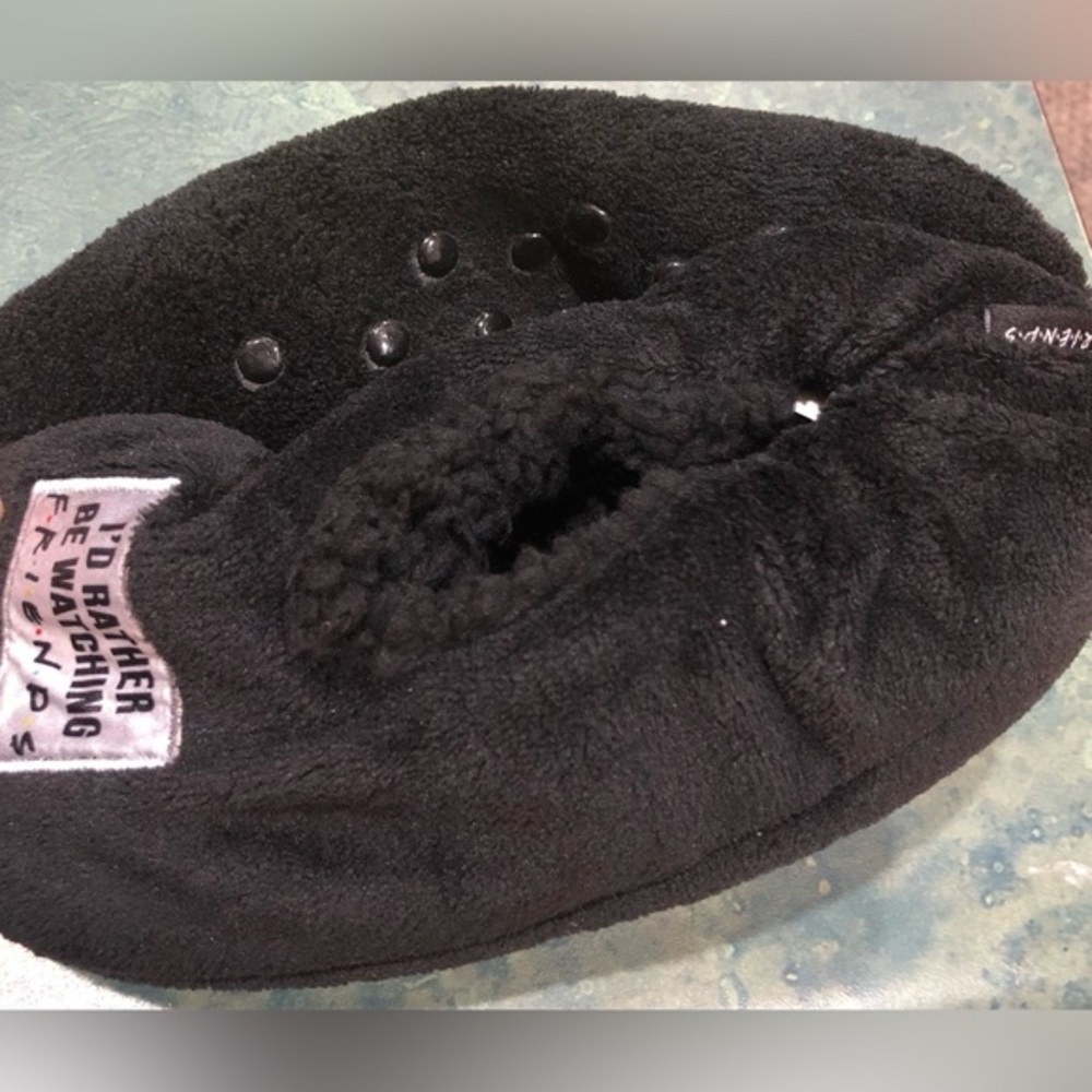 Friends i'd rather be watching Friends gripper faux fur lined slippers socks